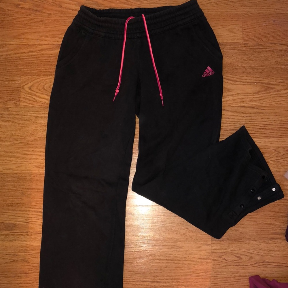 ADIDAS Sweatpants